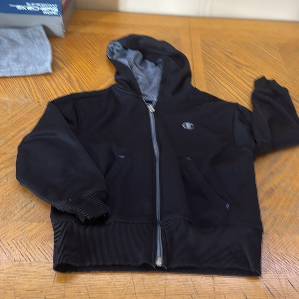 𝅺champion jacket with pockets